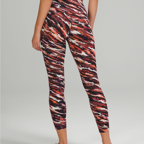 New Lululemon Align Legging 8 - Picture 3 of 4